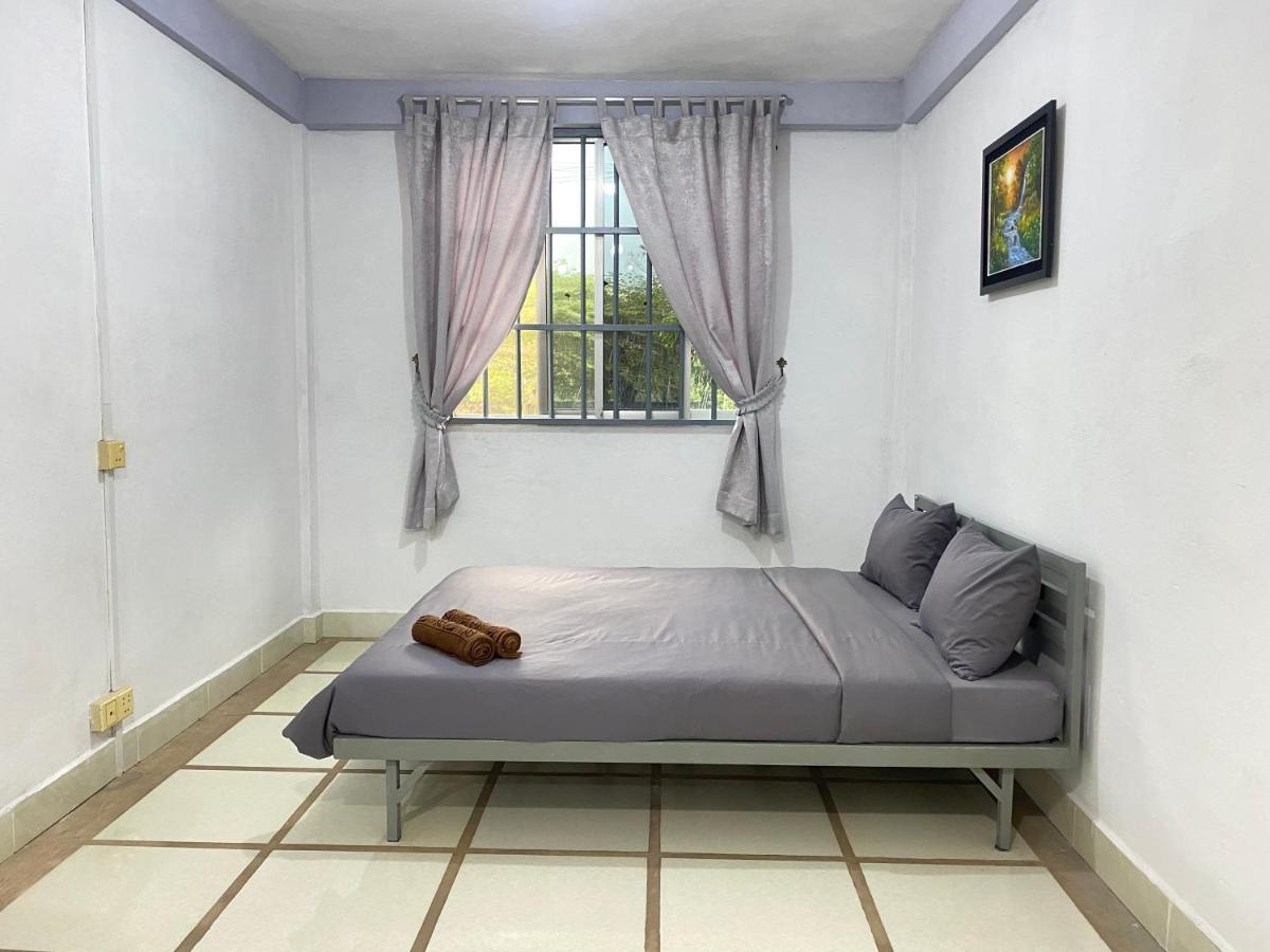 Sevenstars Hostel Σίχανουκβιλ Εξωτερικό φωτογραφία