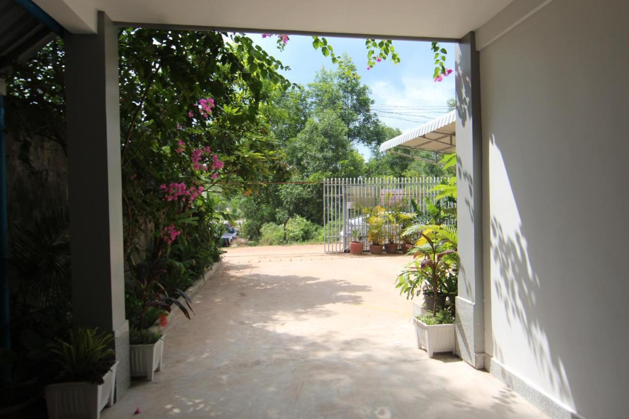 Sevenstars Hostel Σίχανουκβιλ Εξωτερικό φωτογραφία